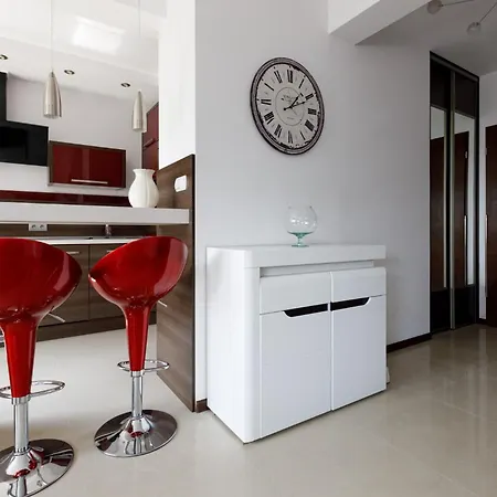 Apartment Golden - Two Bedrooms - Great Location&legnicka *