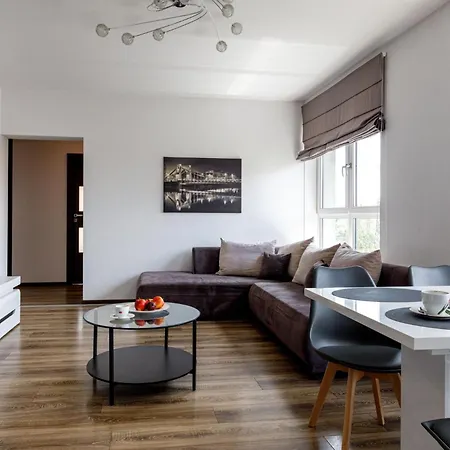 Golden - Two Bedrooms - Great Location&legnicka Apartment Wroclaw